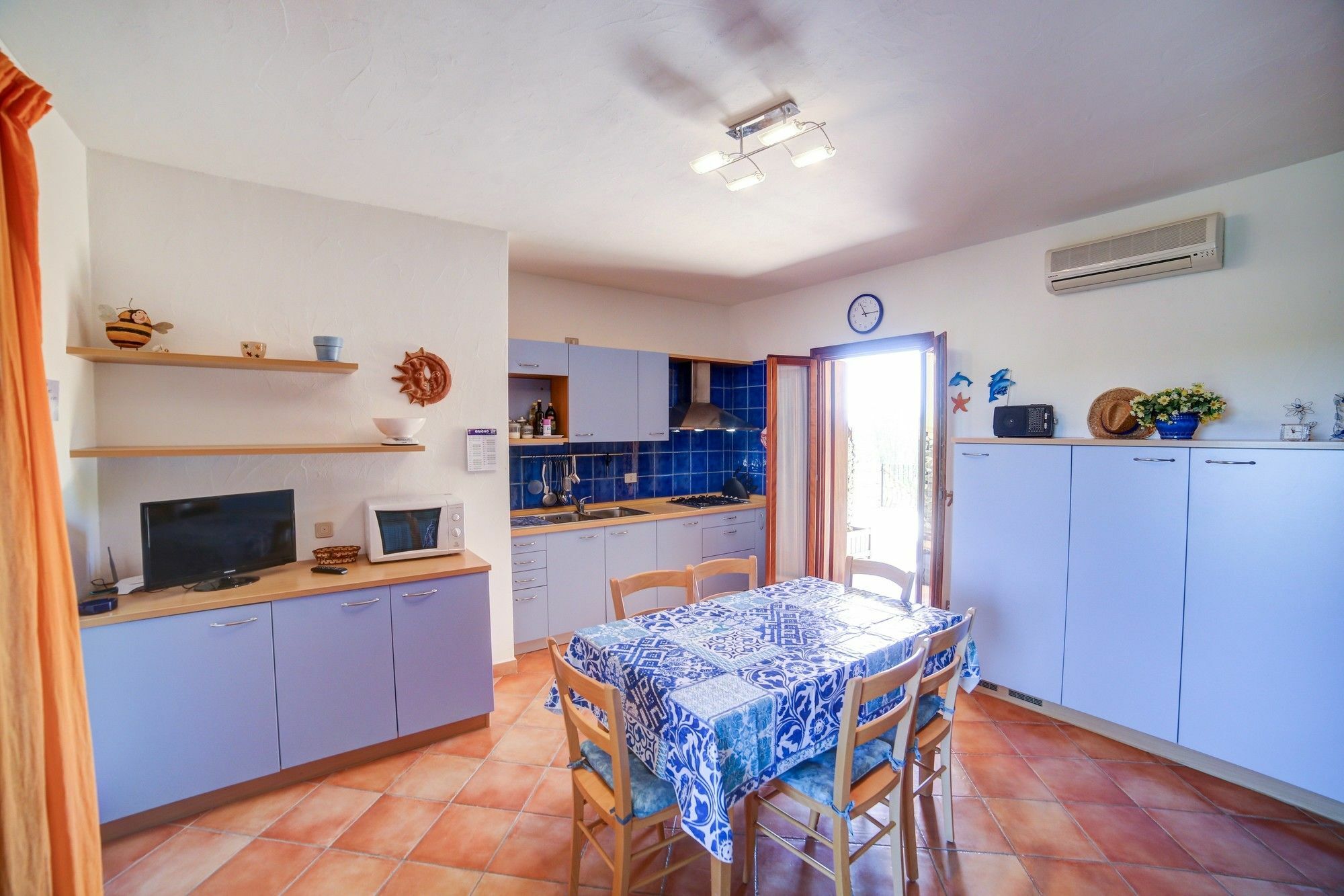 Delia Apartments San Teodoro  Ngoại thất bức ảnh